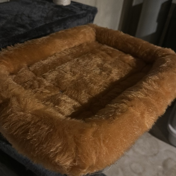 Small cat bed - Picture 2 of 3